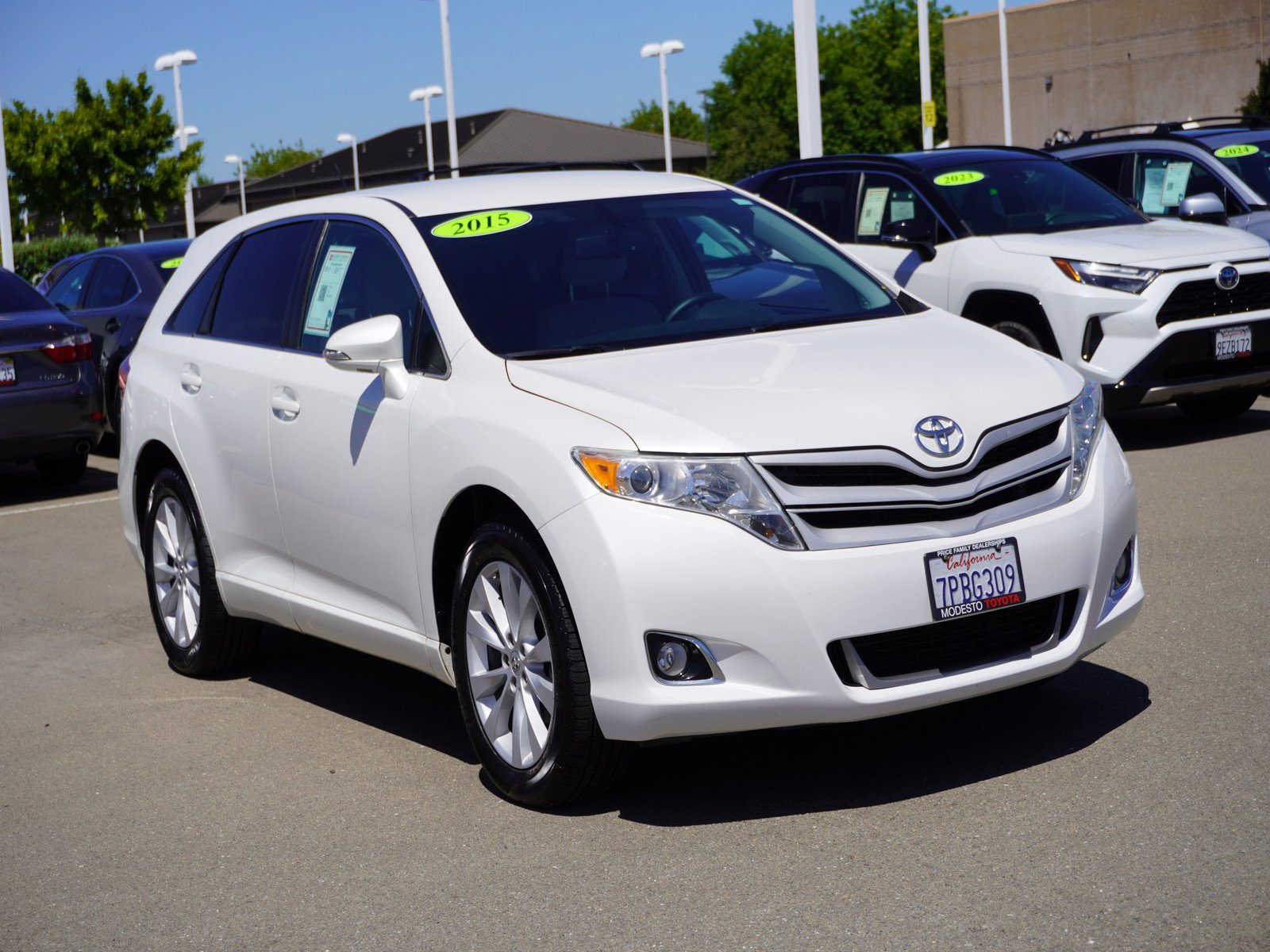 Used 2015 Toyota Venza LE
