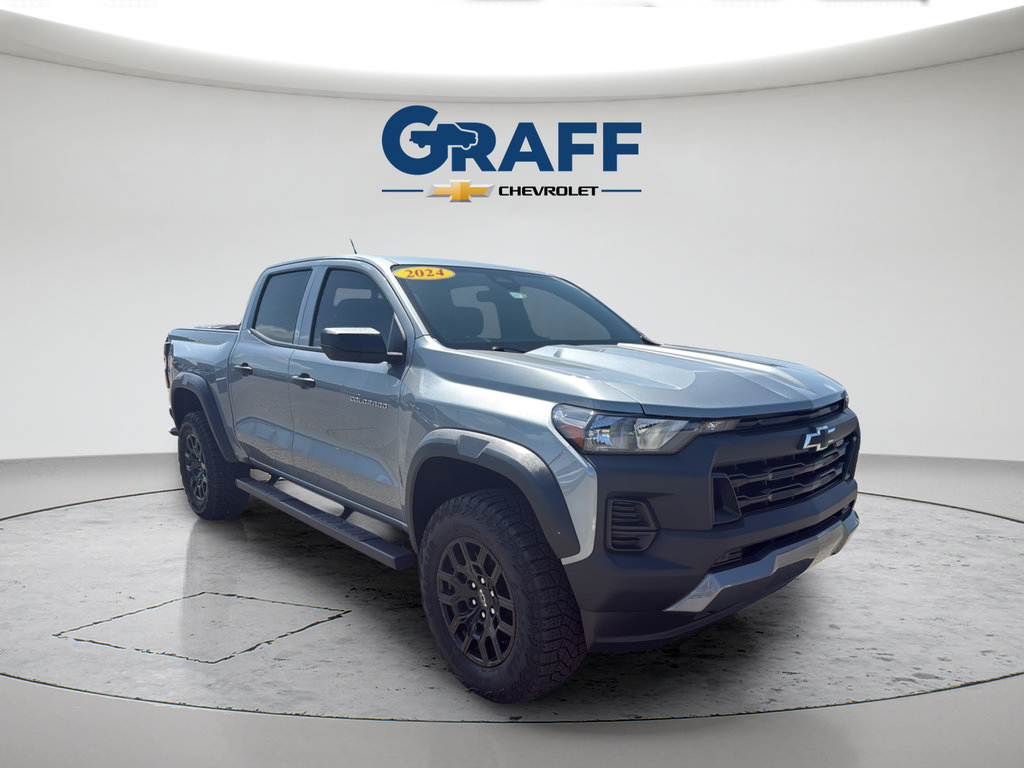 Used 2024 Chevrolet Colorado Trail Boss AWD/4WD image 11