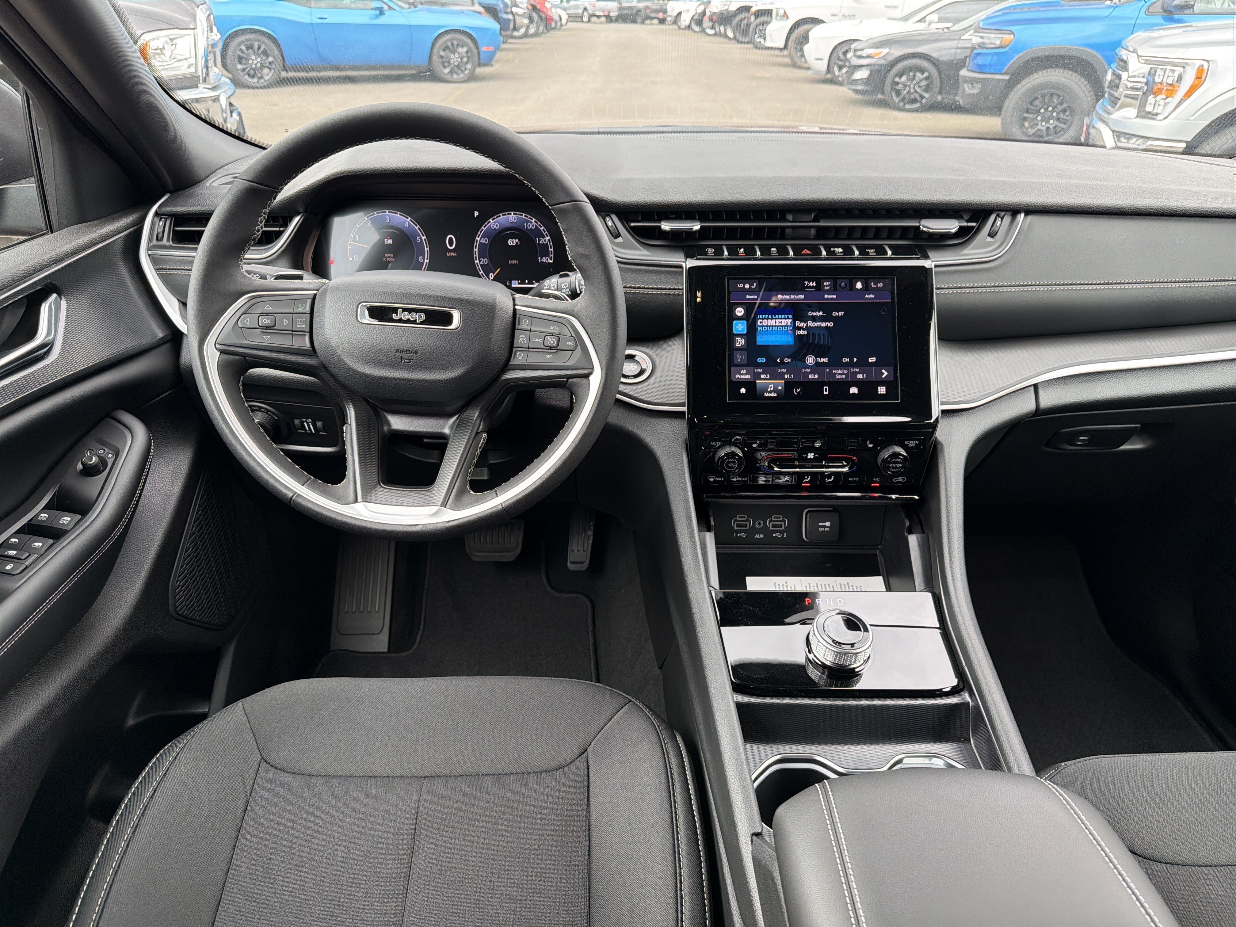New 2026 Jeep Grand Cherokee L 4WD image 13