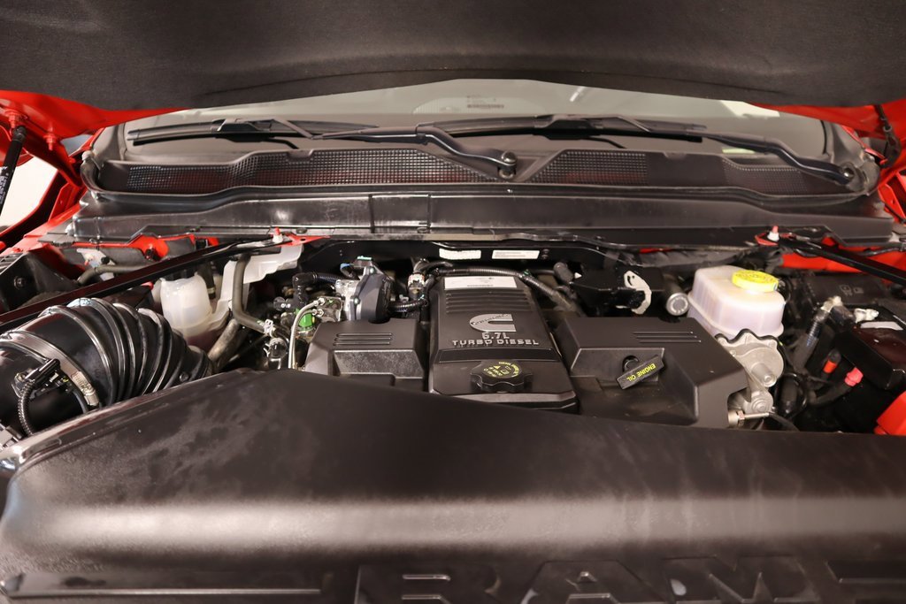 Used 2024 RAM 2500 Tradesman w/ Chrome Appearance Group image 18