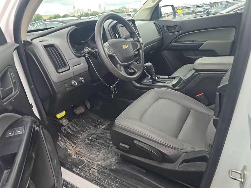 Used 2021 Chevrolet Colorado W/T w/ WT Convenience Package AWD/4WD image 21