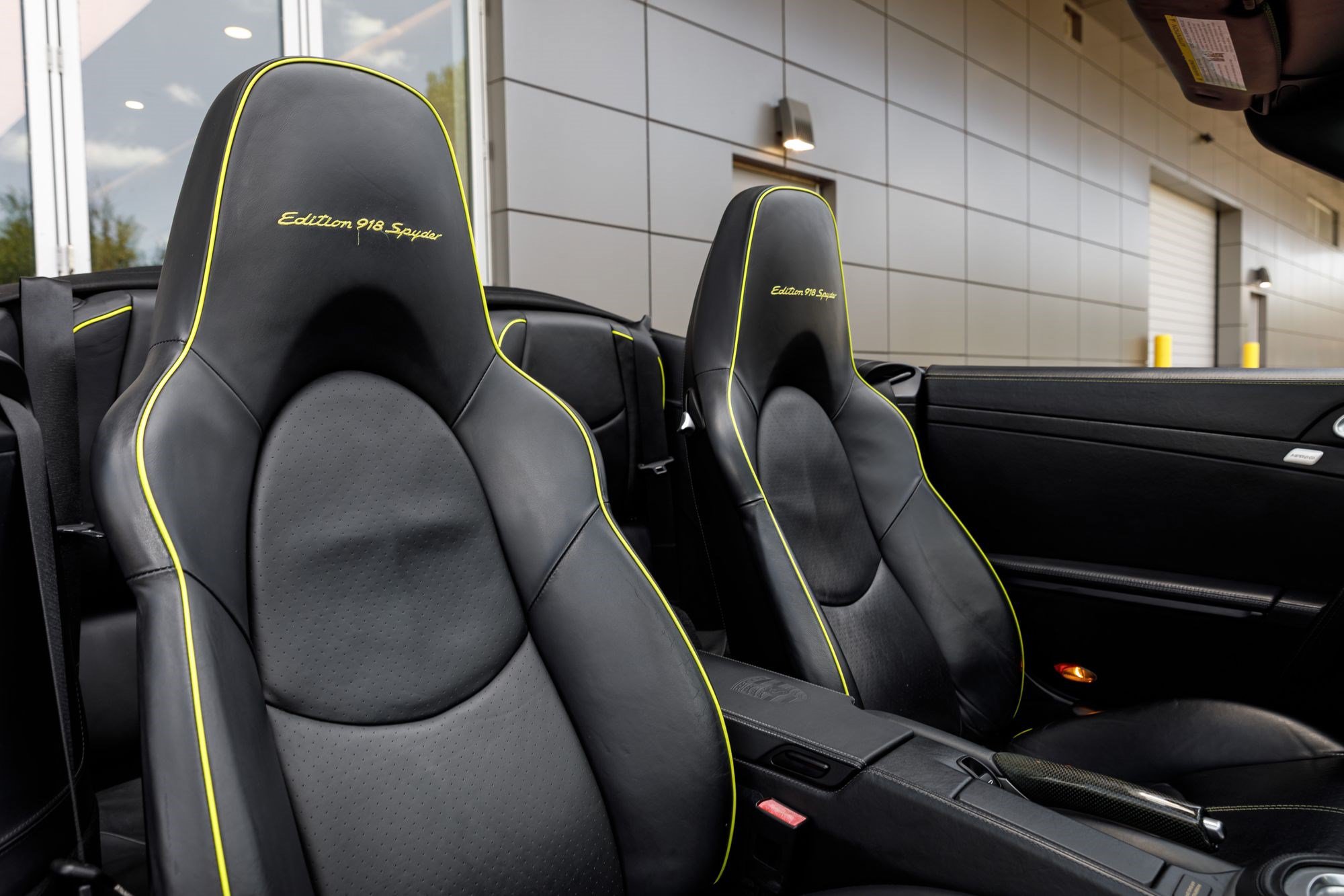 Used 2012 Porsche 911 Turbo S AWD/4WD image 12