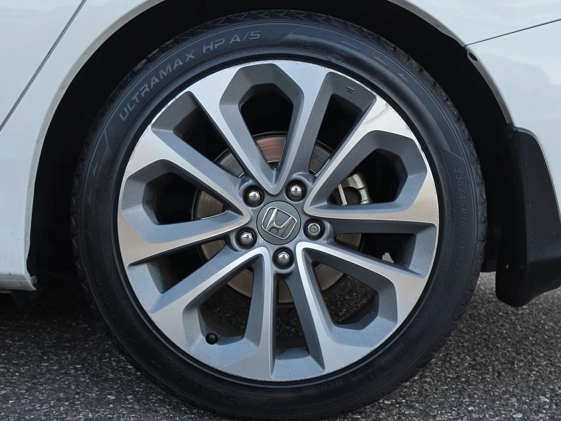 Used 2015 Honda Accord Sport image 36