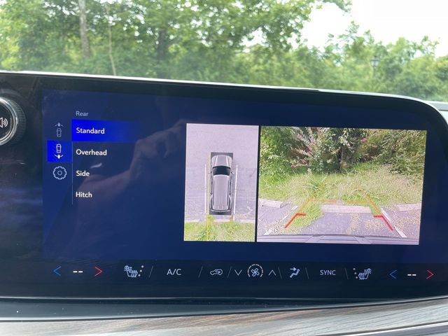 Certified 2025 Chevrolet Tahoe Z71 AWD/4WD image 17