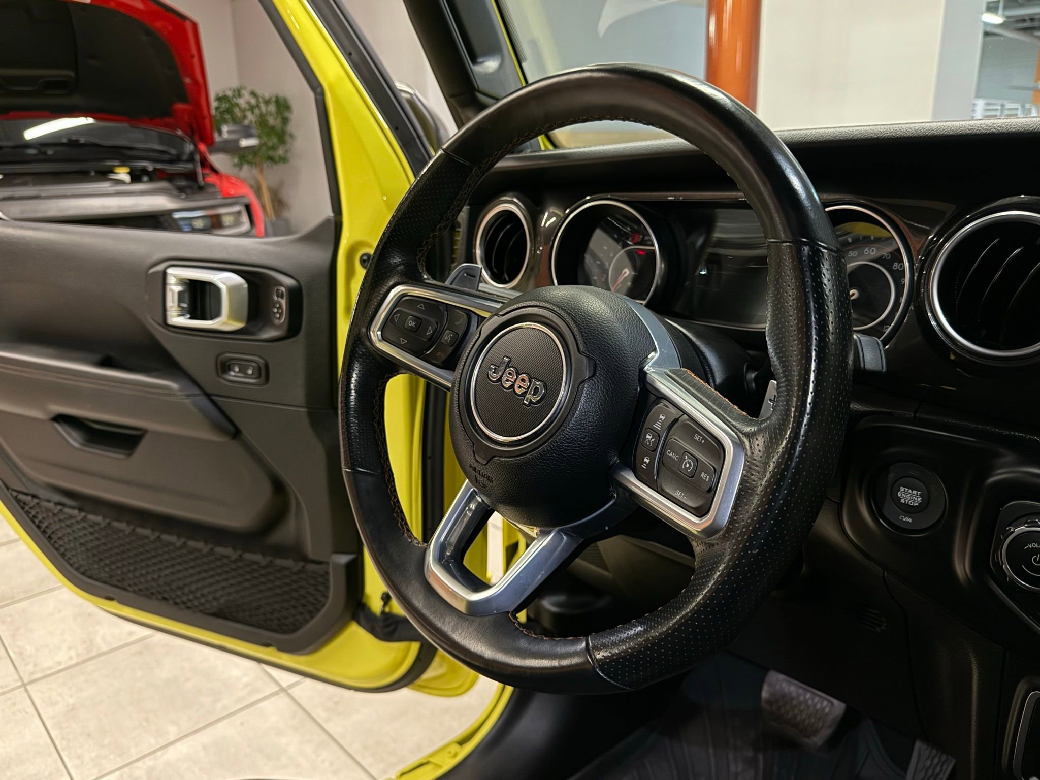 Used 2022 Jeep Wrangler Unlimited Rubicon w/ Trailer Tow Package image 19