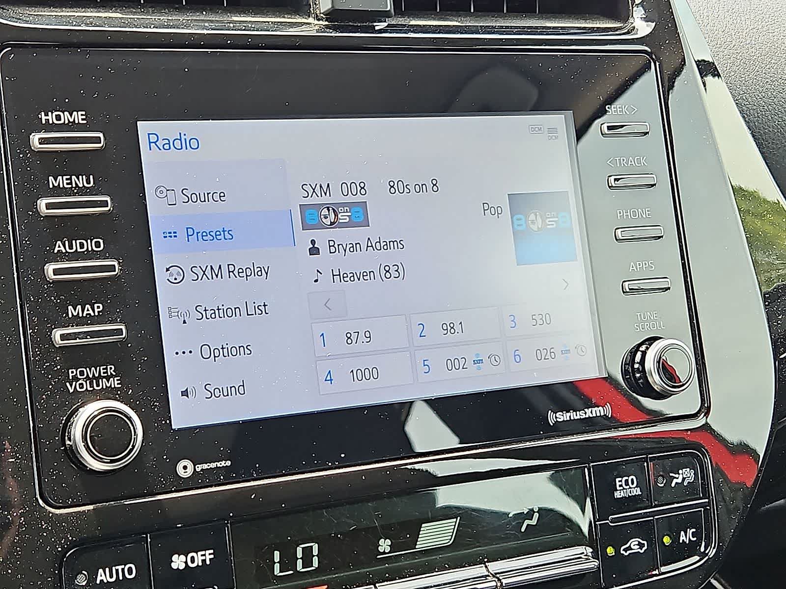 Used 2022 Toyota Prius LE AWD/4WD image 19