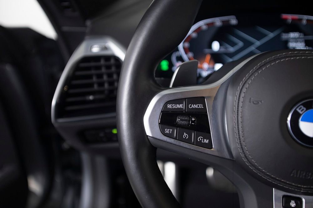 Used 2023 BMW 840i Coupe w/ Driving Assistance Package RWD image 38