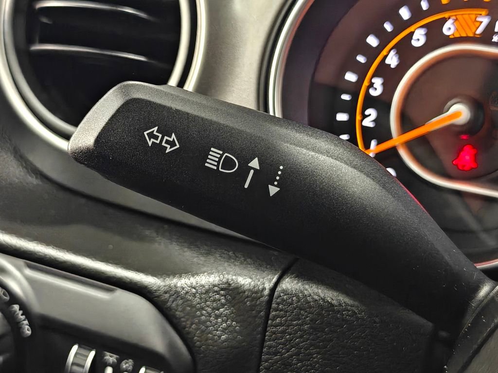 Used 2022 Jeep Wrangler Unlimited Sport image 43