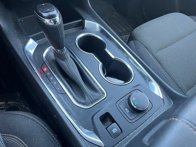 Used 2019 Chevrolet Traverse LT FWD image 16