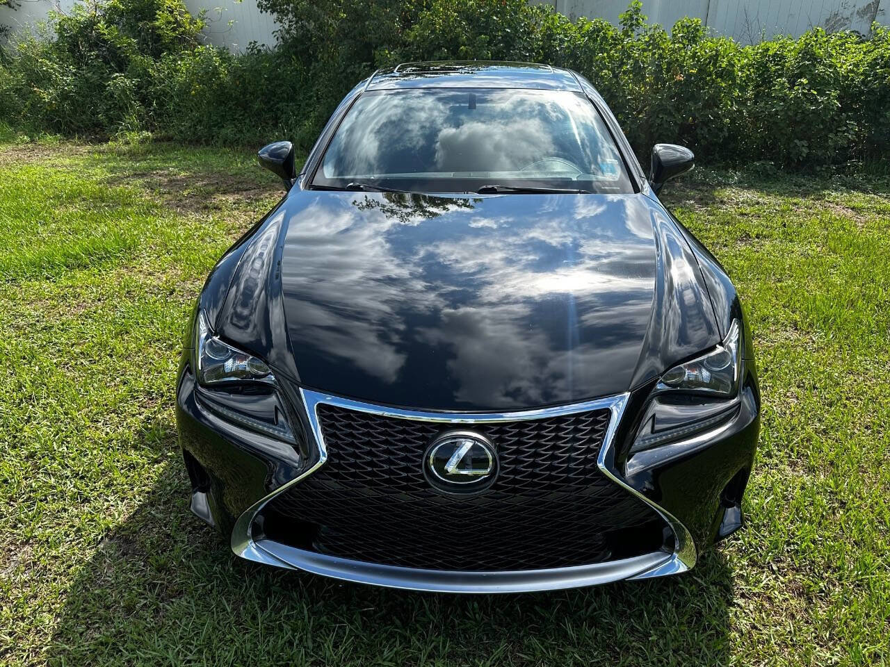 Used 2016 Lexus RC 200t image 3