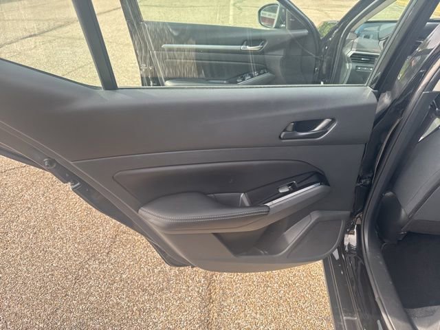 Used 2023 Nissan Altima 2.5 SV image 12