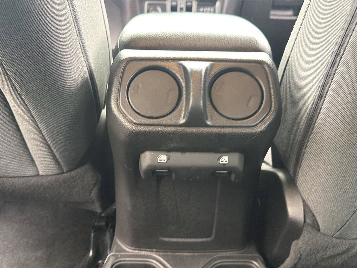 Used 2025 Jeep Wrangler Sport S AWD/4WD image 23