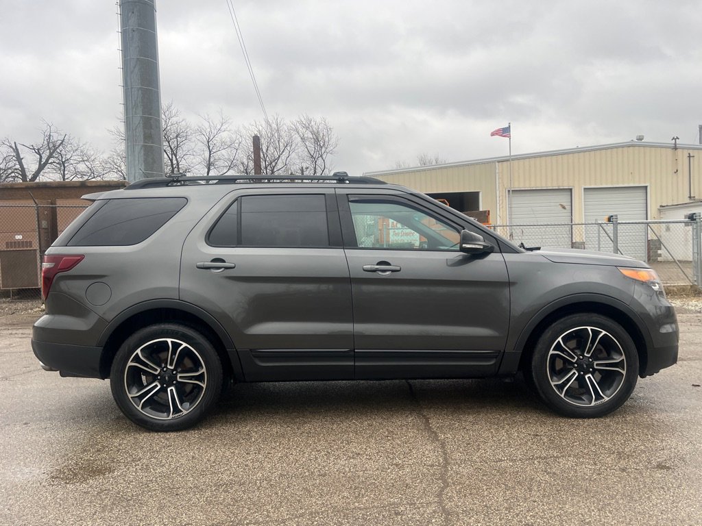Used 2015 Ford Explorer Sport w/ Equipment Group 401A image 5