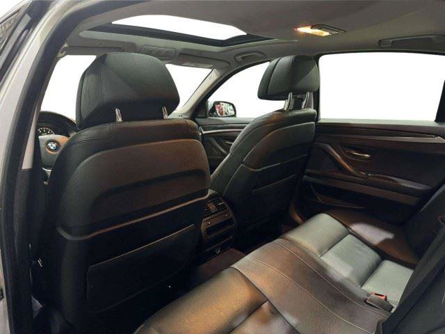 Used 2014 BMW 550i xDrive Sedan AWD/4WD image 34