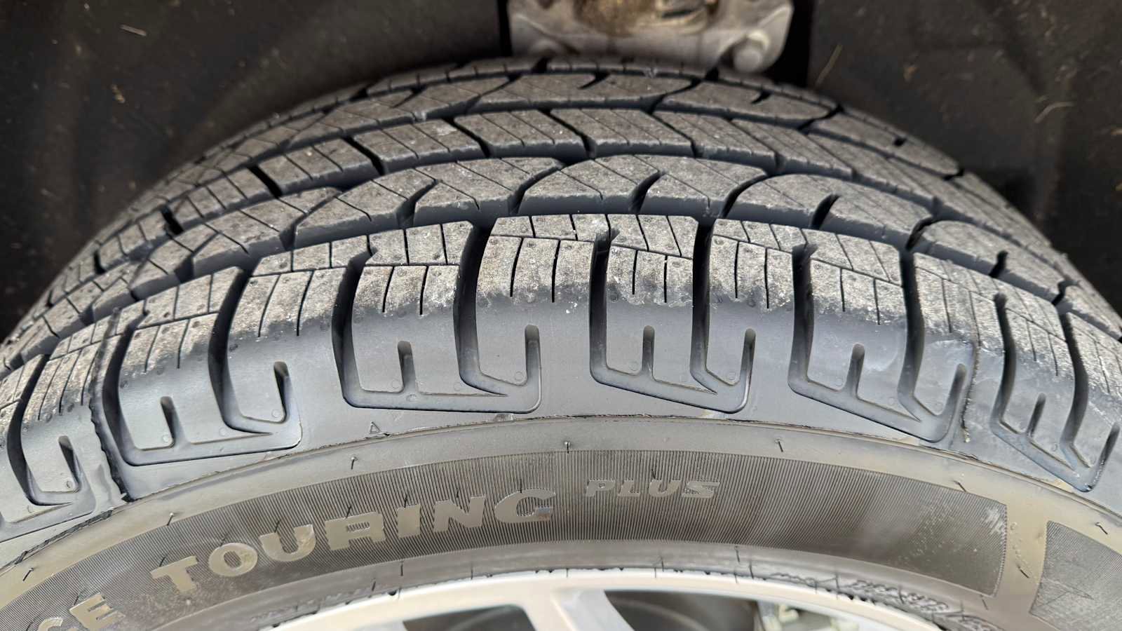 Used 2023 Ford Edge SEL image 30