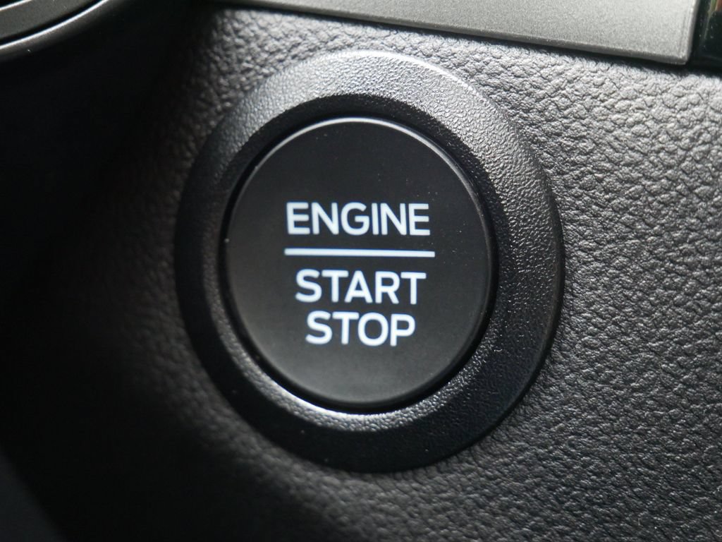 Certified 2025 Ford Escape Active w/ Cold Weather Package AWD/4WD image 26