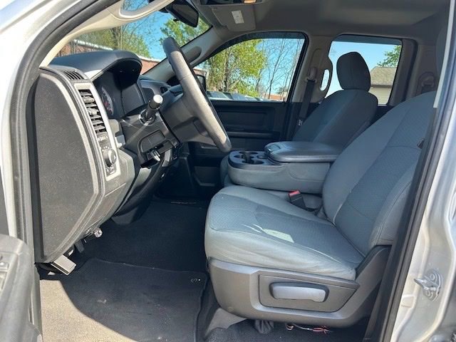 Used 2016 RAM 1500 Express AWD/4WD image 27