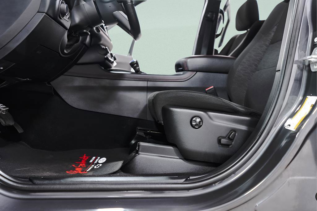 Used 2024 Dodge Durango GT image 26