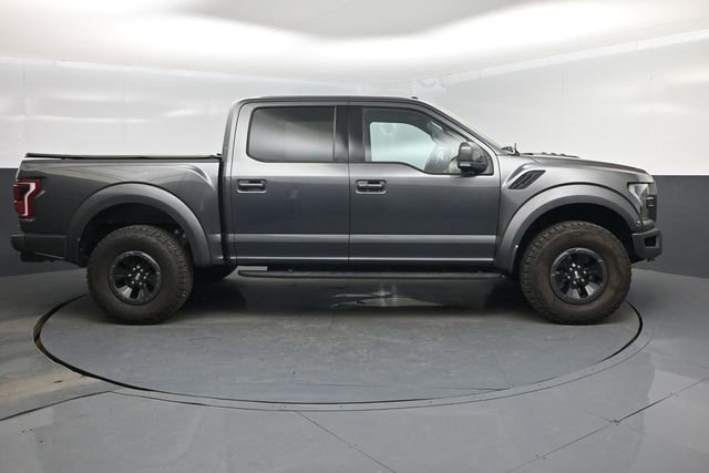 Used 2018 Ford F150 Raptor w/ Equipment Group 802A Luxury image 2