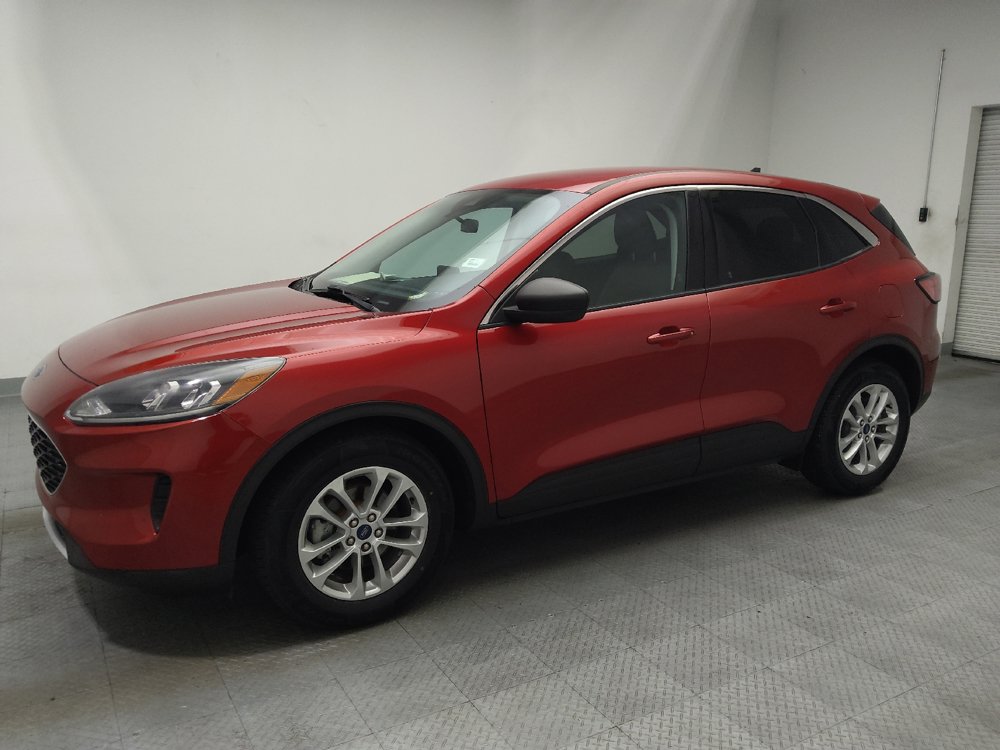 Used 2022 Ford Escape SE FWD image 2