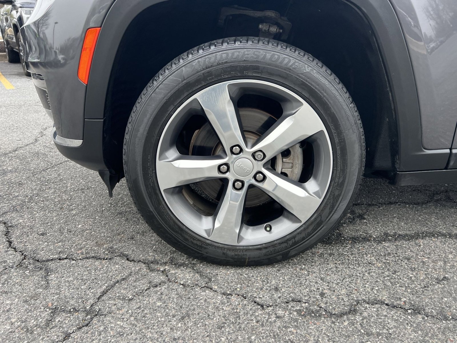 Used 2021 Jeep Grand Cherokee L Limited image 12