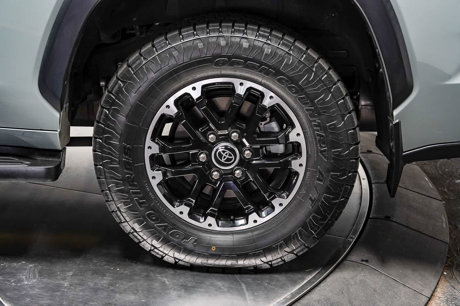 Certified 2024 Toyota Sequoia SR5 w/ SR5 Premium Package AWD/4WD image 11