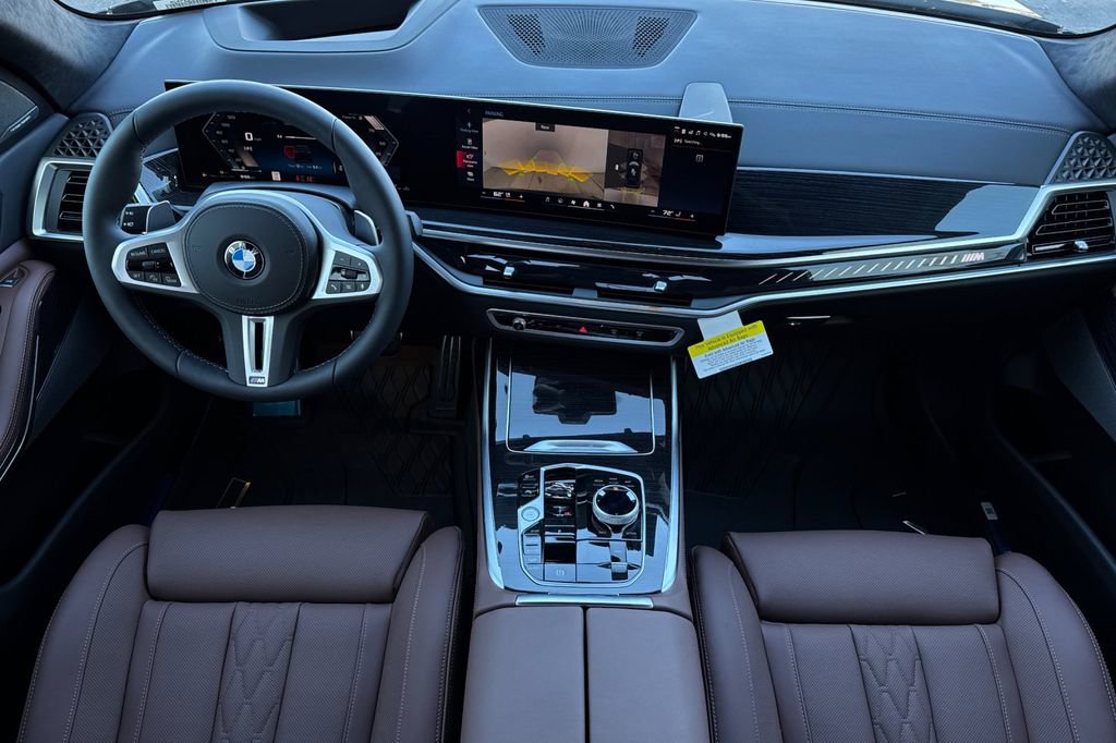 New 2026 BMW X7 M60i w/ Executive Package image 14