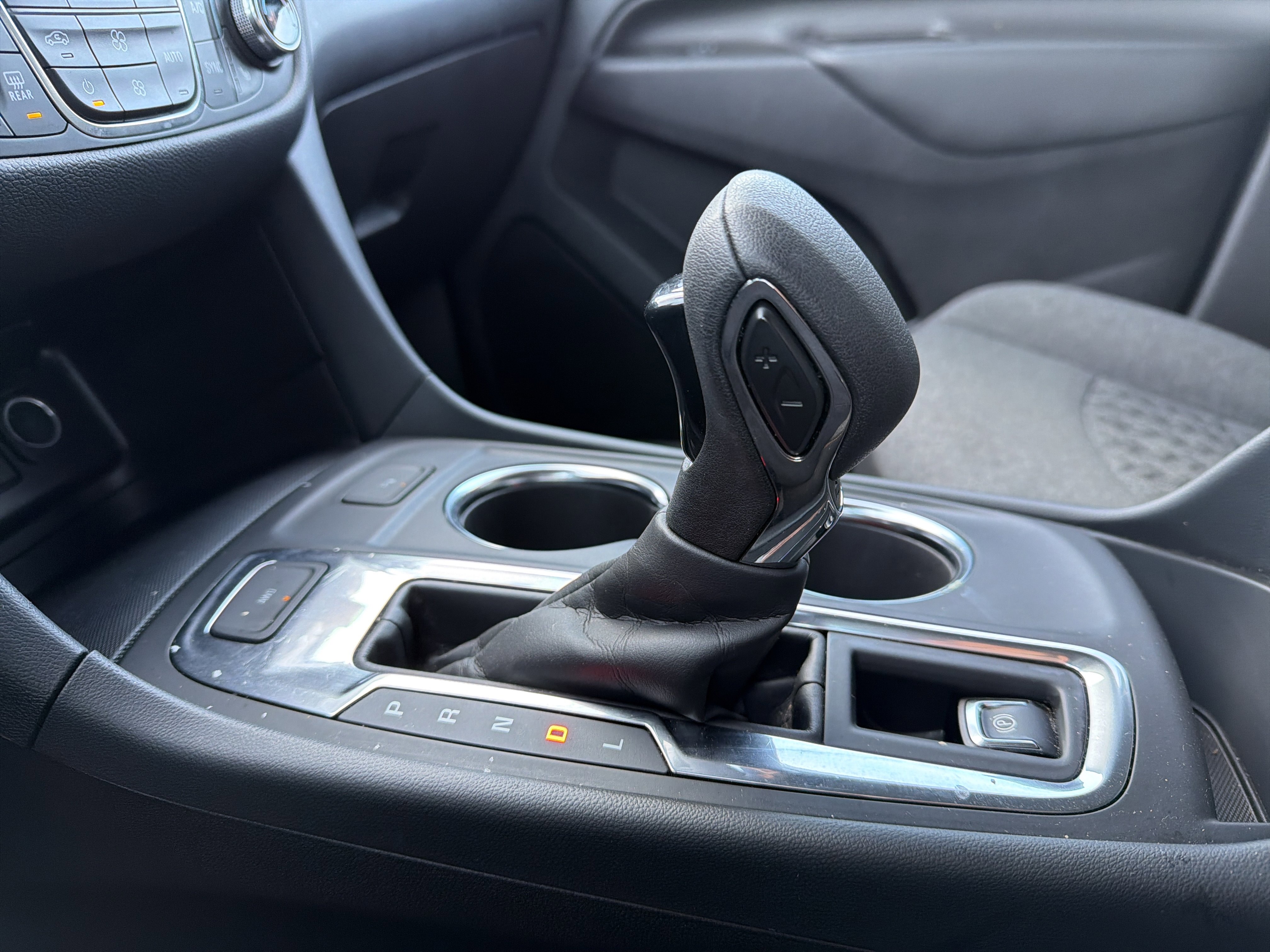 Certified 2024 Chevrolet Equinox LT image 23