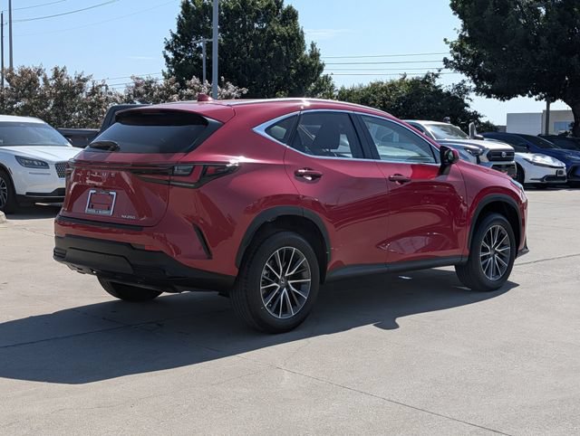 Used 2024 Lexus NX 250 FWD image 5