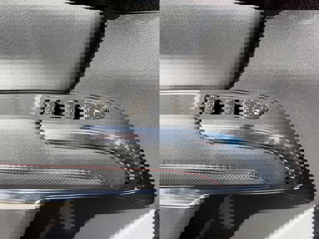 New 2026 Chevrolet Traverse RS w/ LPO, Floor Liner Package image 19