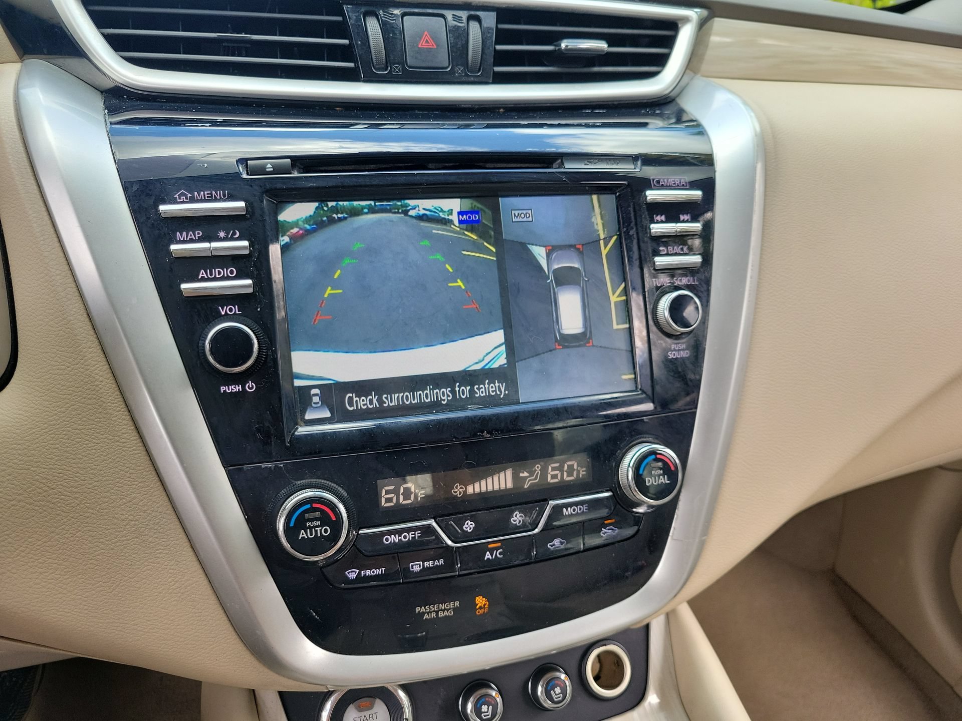Used 2015 Nissan Murano Platinum w/ Platinum Technology Package FWD image 23