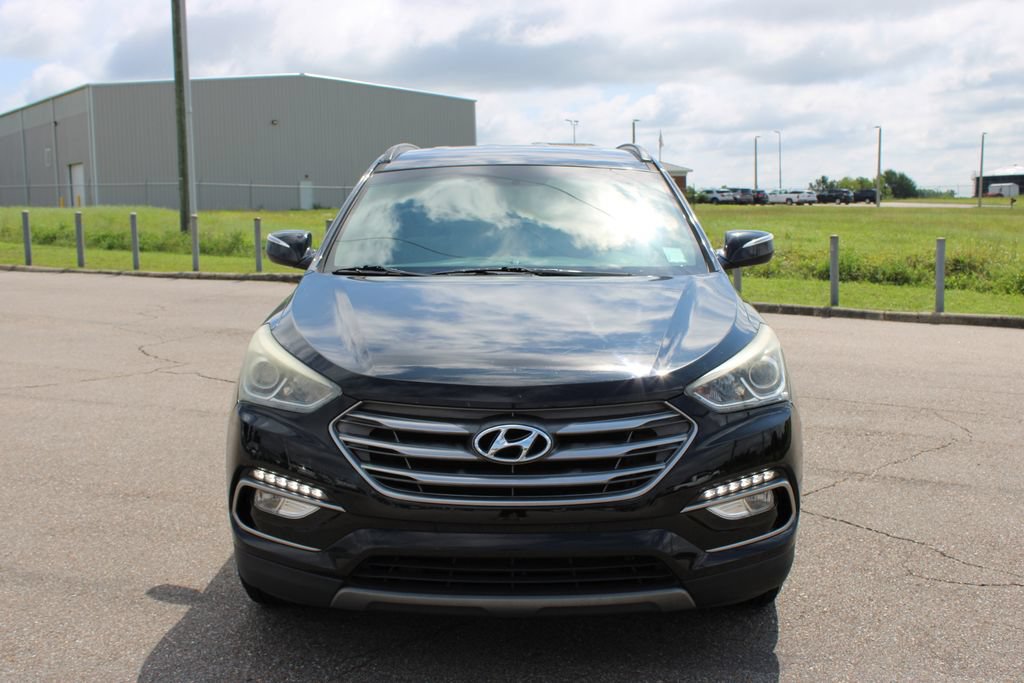 Used 2018 Hyundai Santa Fe Sport w/ 2.4L Value Package 02 FWD image 4