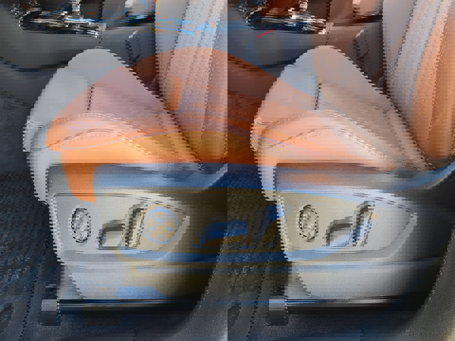 Used 2024 Audi Q5 e Premium image 17