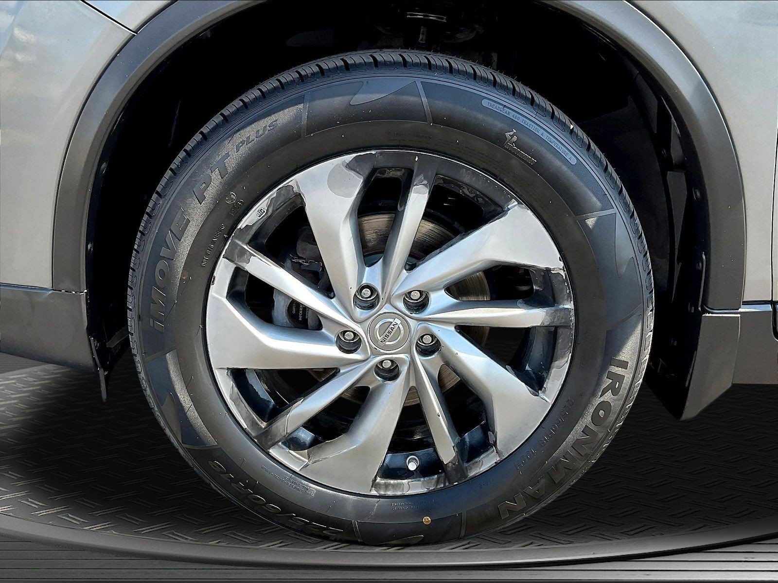 Used 2015 Nissan Rogue SL w/ SL Premium Package AWD/4WD image 28