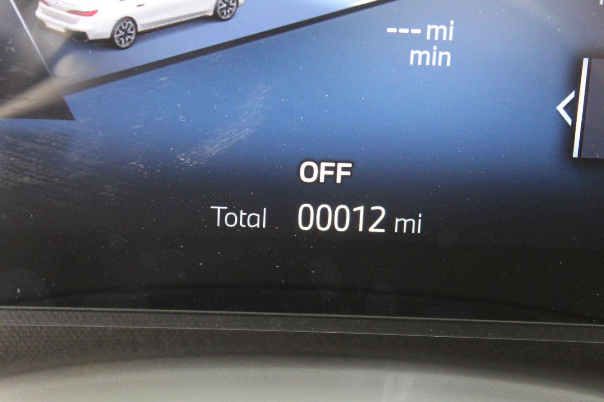 New 2026 BMW i7 eDrive50 image 17