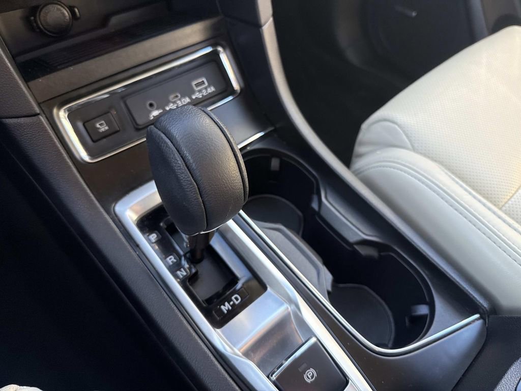 Used 2023 Subaru Ascent Limited w/ Technology Package image 26