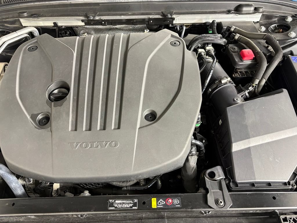 Used 2024 Volvo S60 B5 Plus FWD image 44
