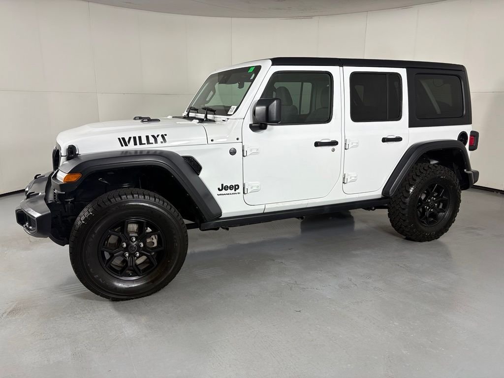 Used 2025 Jeep Wrangler Unlimited Sport AWD/4WD image 5