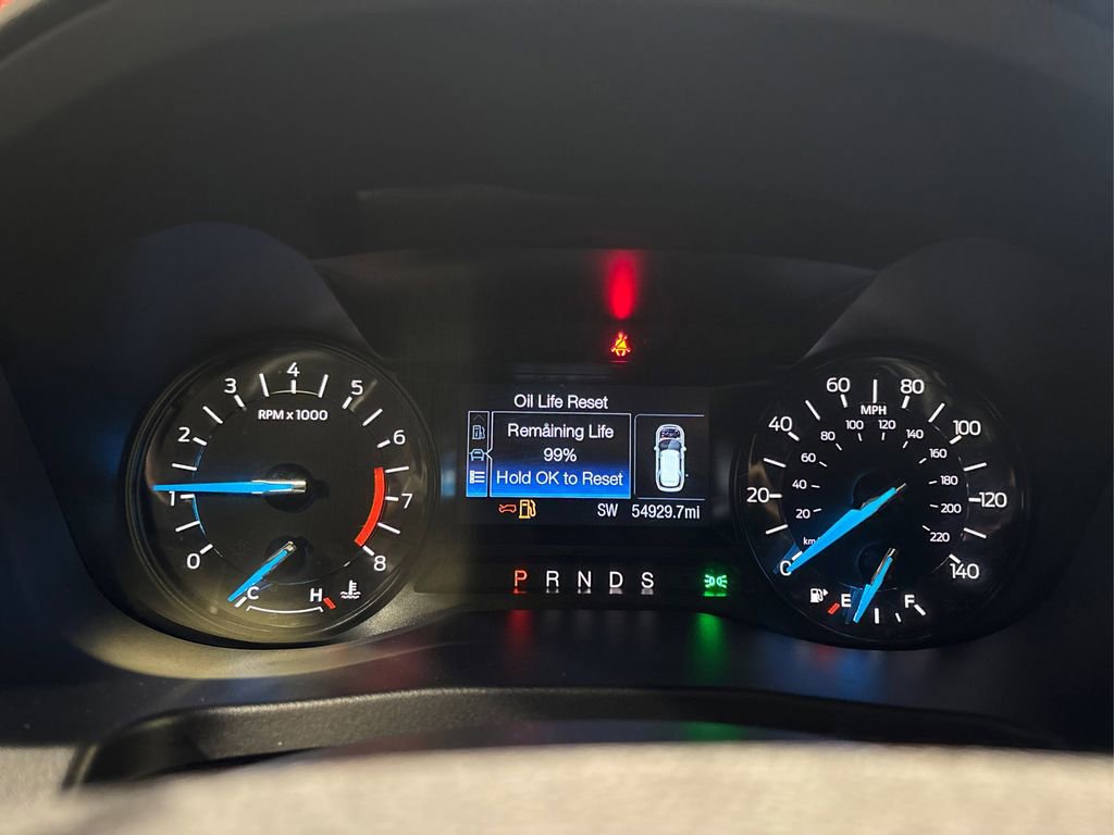 Used 2018 Ford Explorer XLT image 27