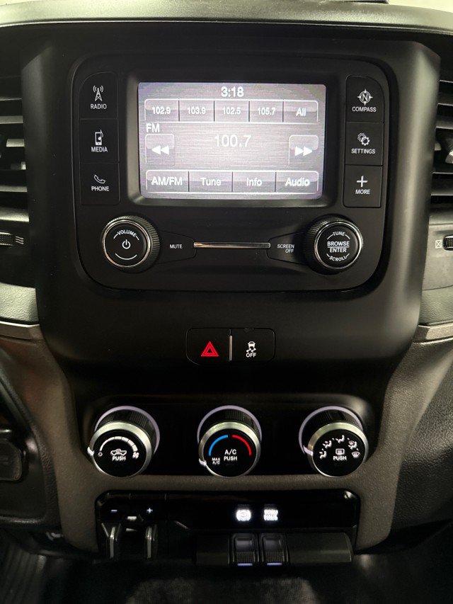 Used 2022 RAM 2500 Tradesman w/ Chrome Appearance Group AWD/4WD image 20