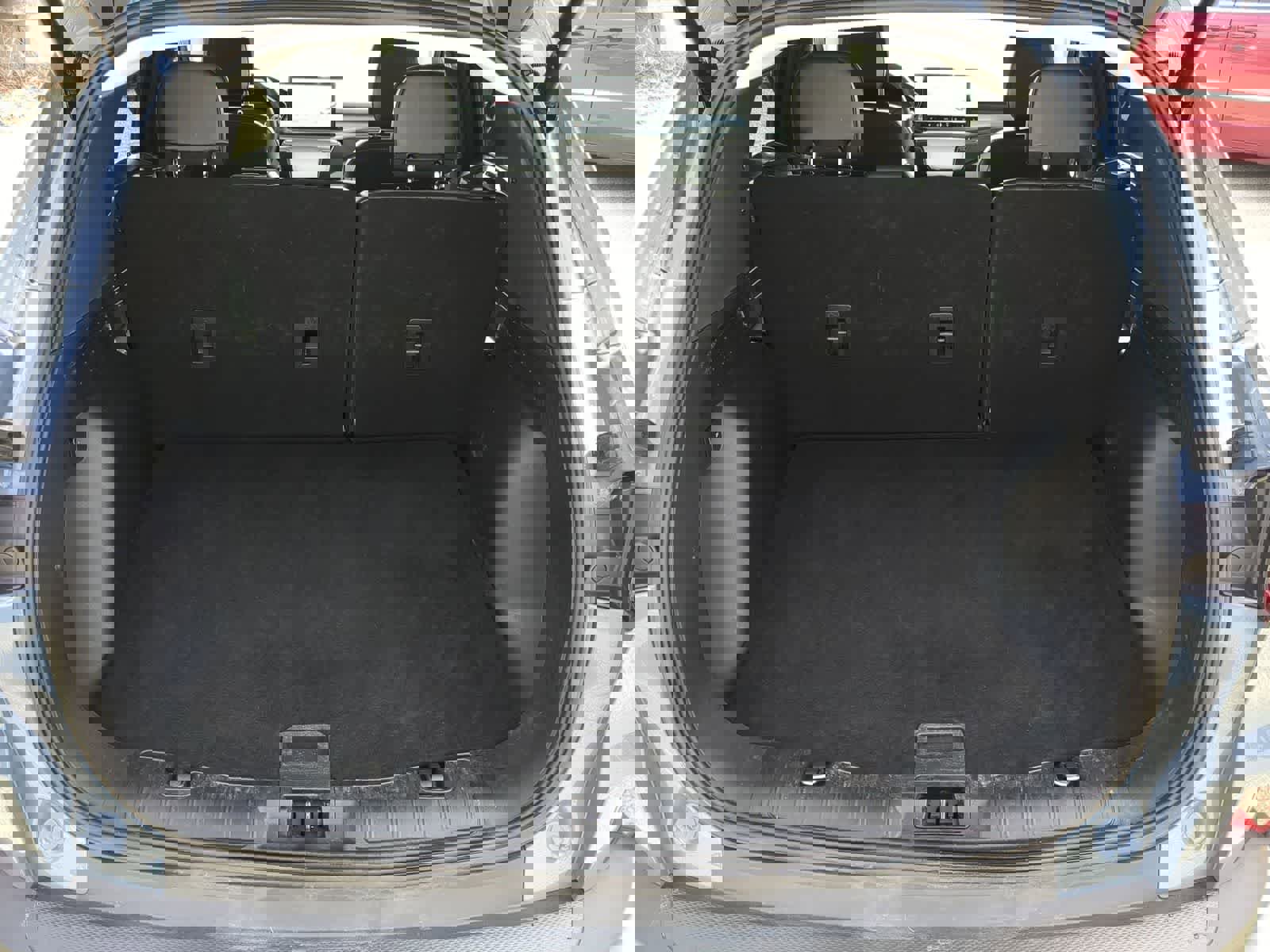 Used 2023 Ford Escape Platinum image 32