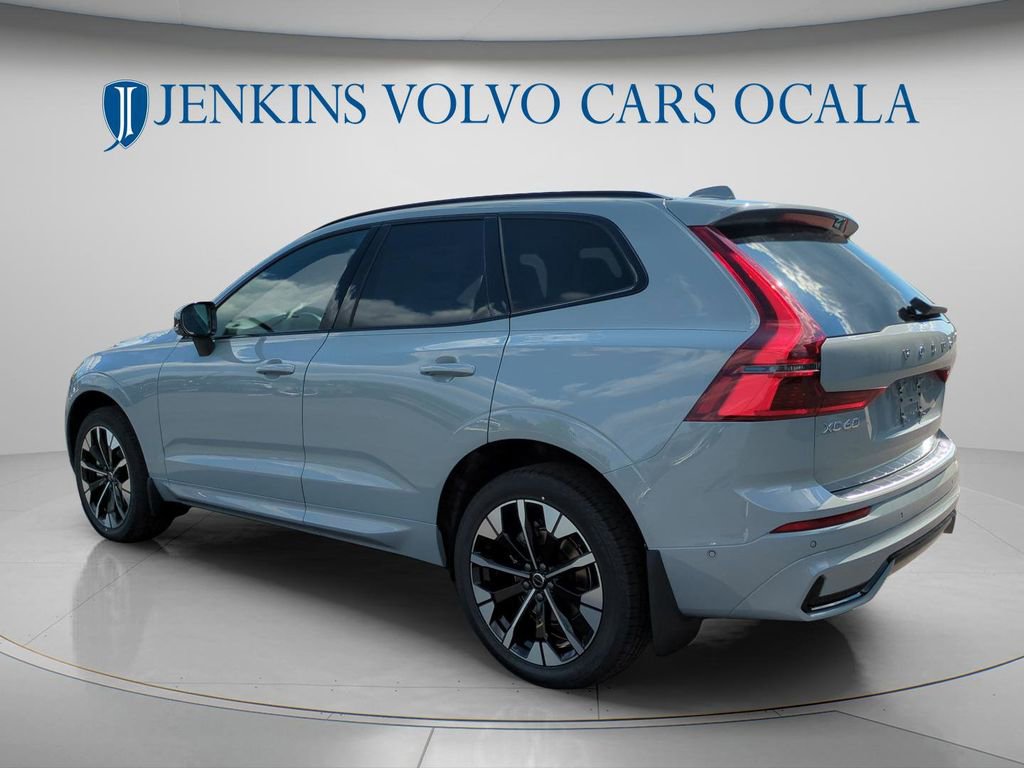 New 2026 Volvo XC60 B5 Plus AWD/4WD image 5