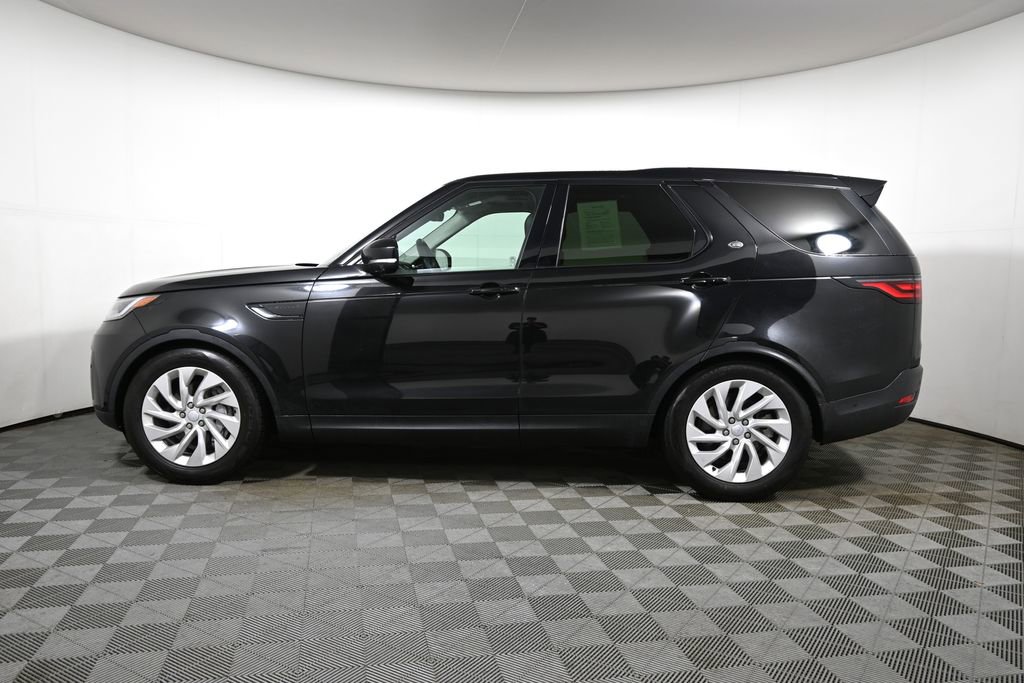 Used 2024 Land Rover Discovery S AWD/4WD image 2