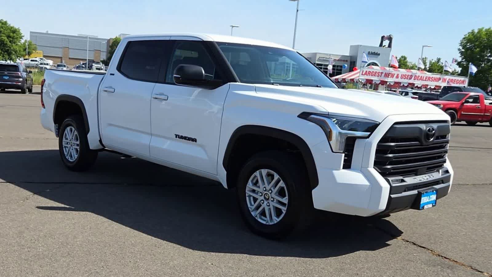 Used 2024 Toyota Tundra SR5 w/ SR5 Premium Package AWD/4WD image 2