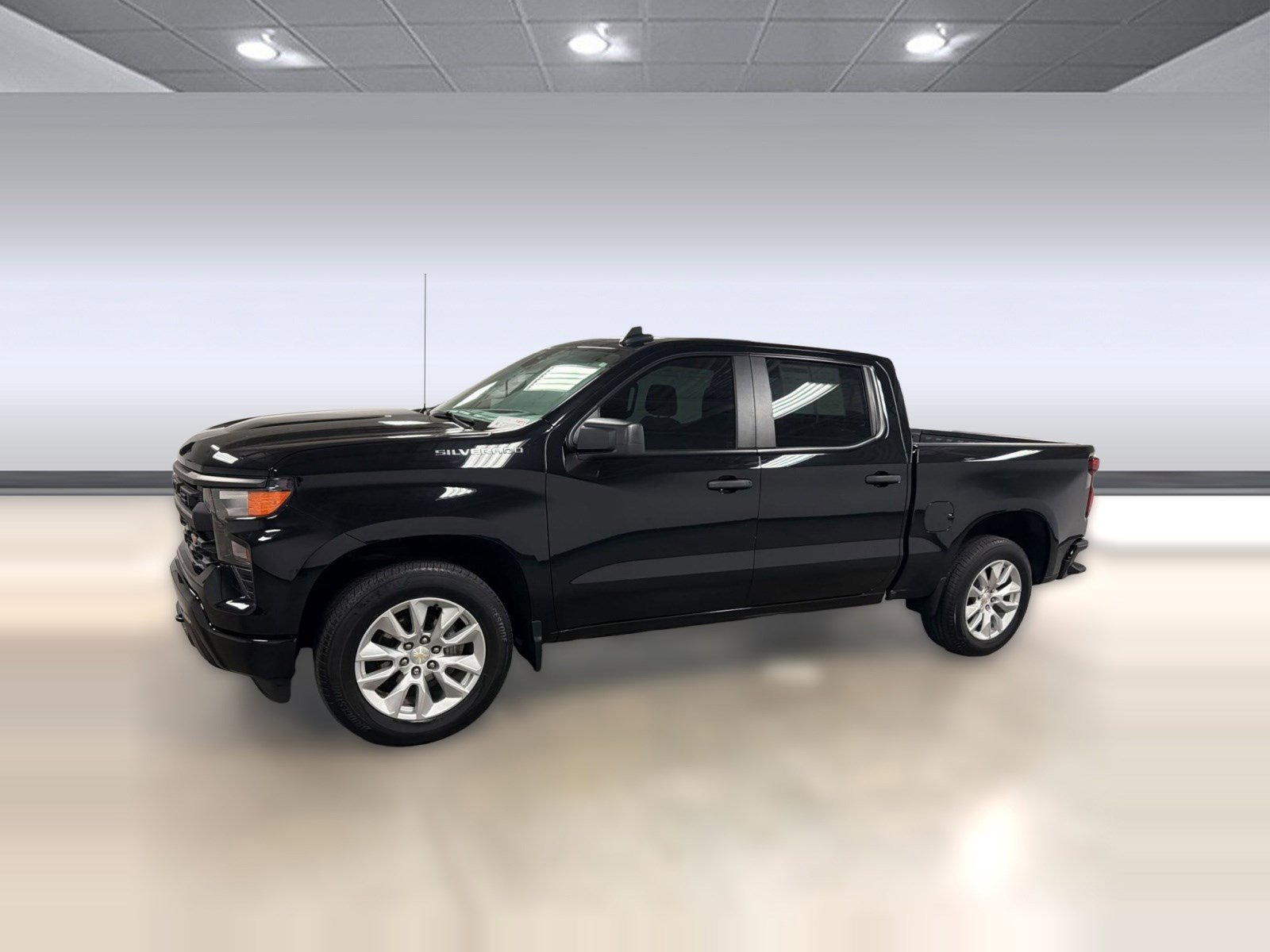 Certified 2023 Chevrolet Silverado 1500 Custom RWD image 16