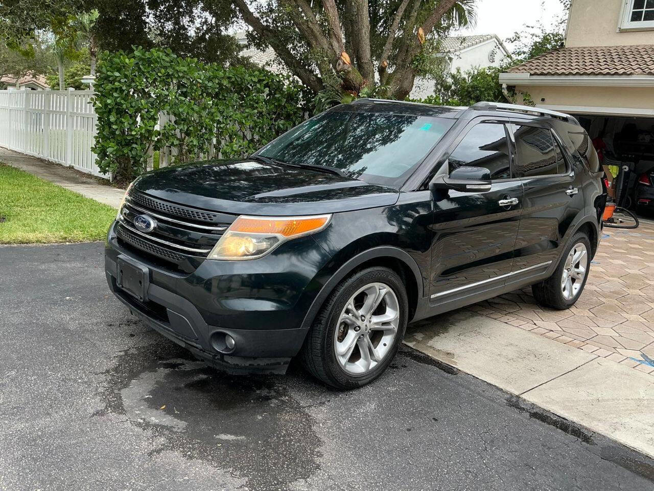 Used 2014 Ford Explorer Limited w/ Equipment Group 301A image 4