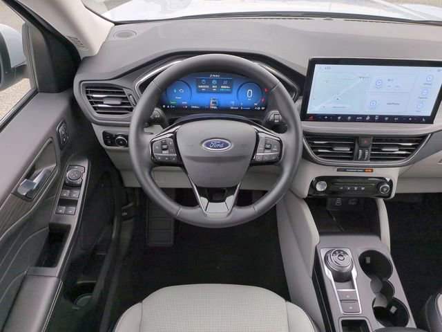 Used 2025 Ford Escape Platinum image 16