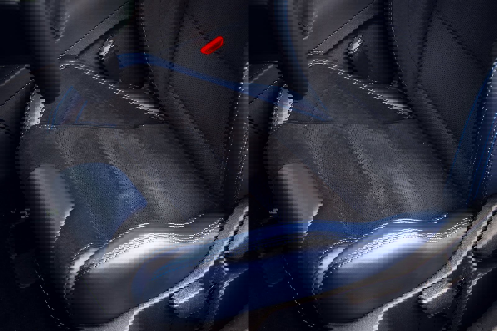 New 2025 Ford Mustang Dark Horse w/ Dark Horse Handlin Package image 35