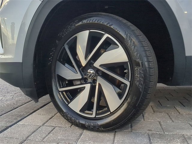 Certified 2024 Volkswagen Atlas SE image 35