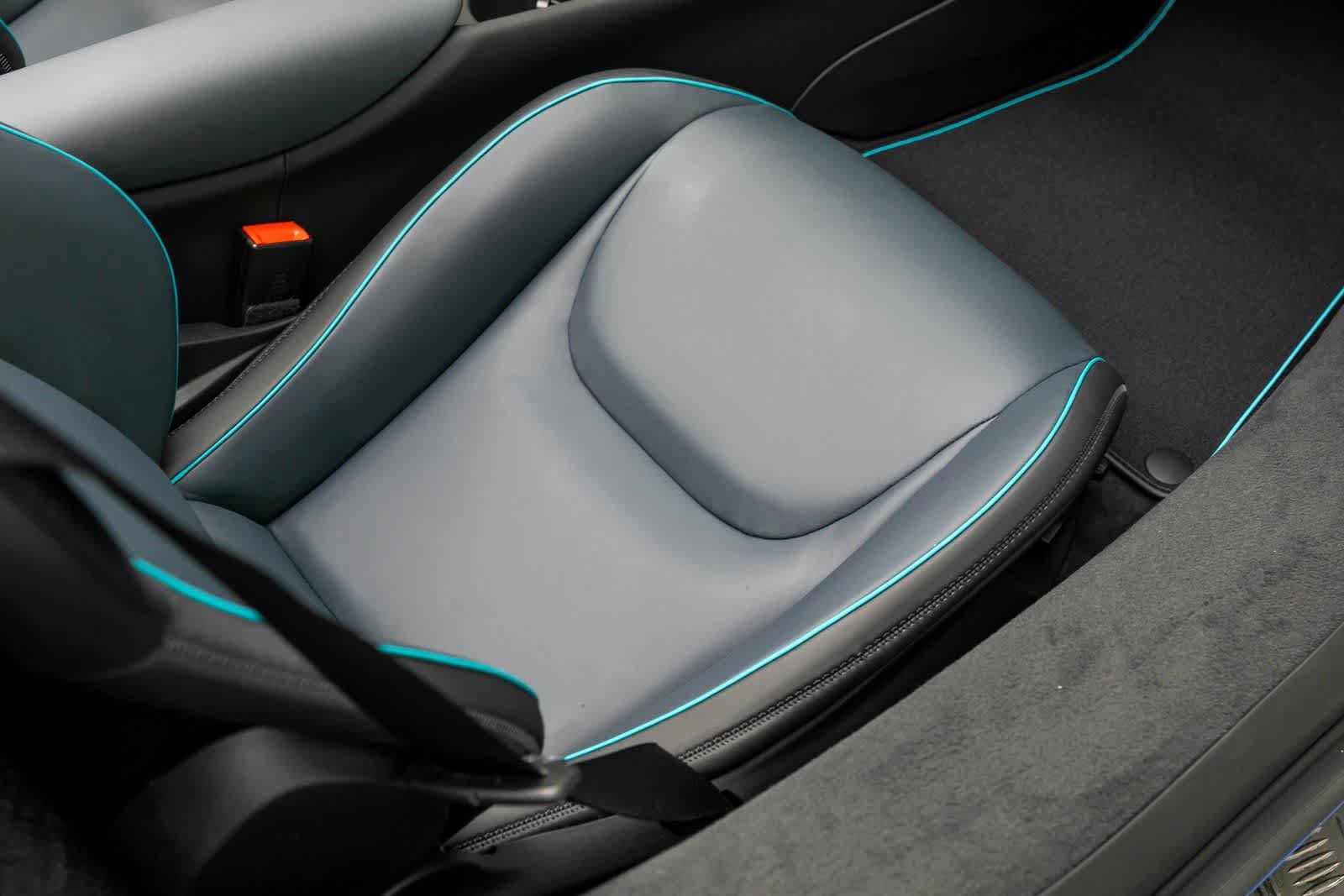 New 2025 McLaren Artura Spider RWD image 38
